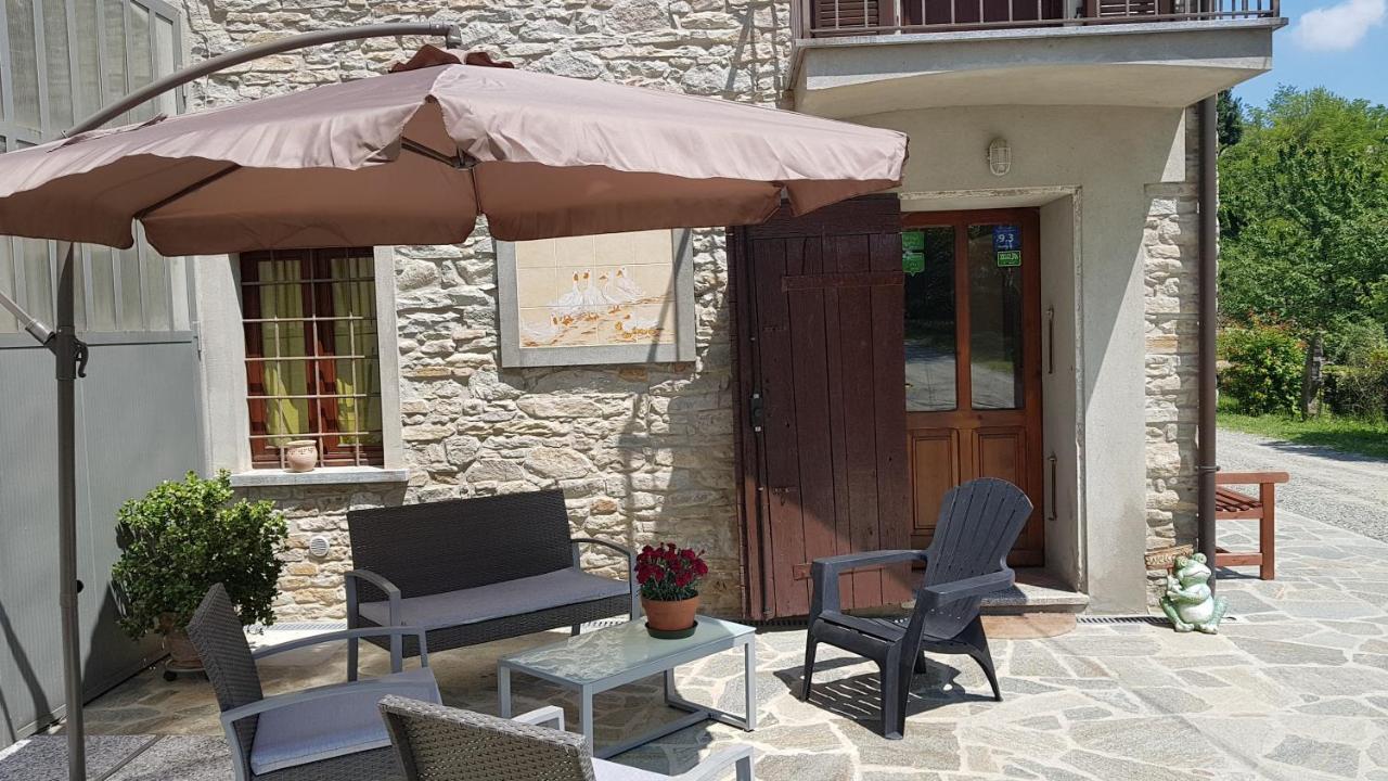 Bed And Breakfast Val D'Oche Castel Boglione Экстерьер фото